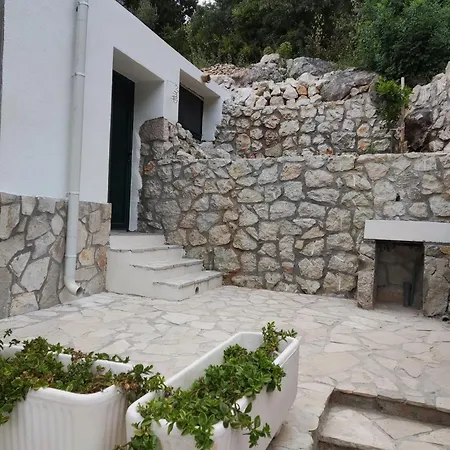 Daire With Parking Space Blace, Neretva Delta - Usce Neretve - 27146